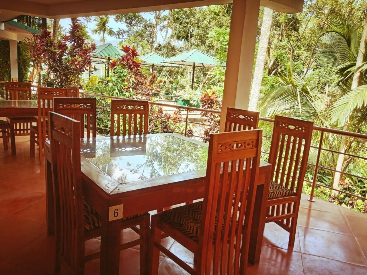 Rainforest Lodge, Deniyaya Singheraja Esterno foto