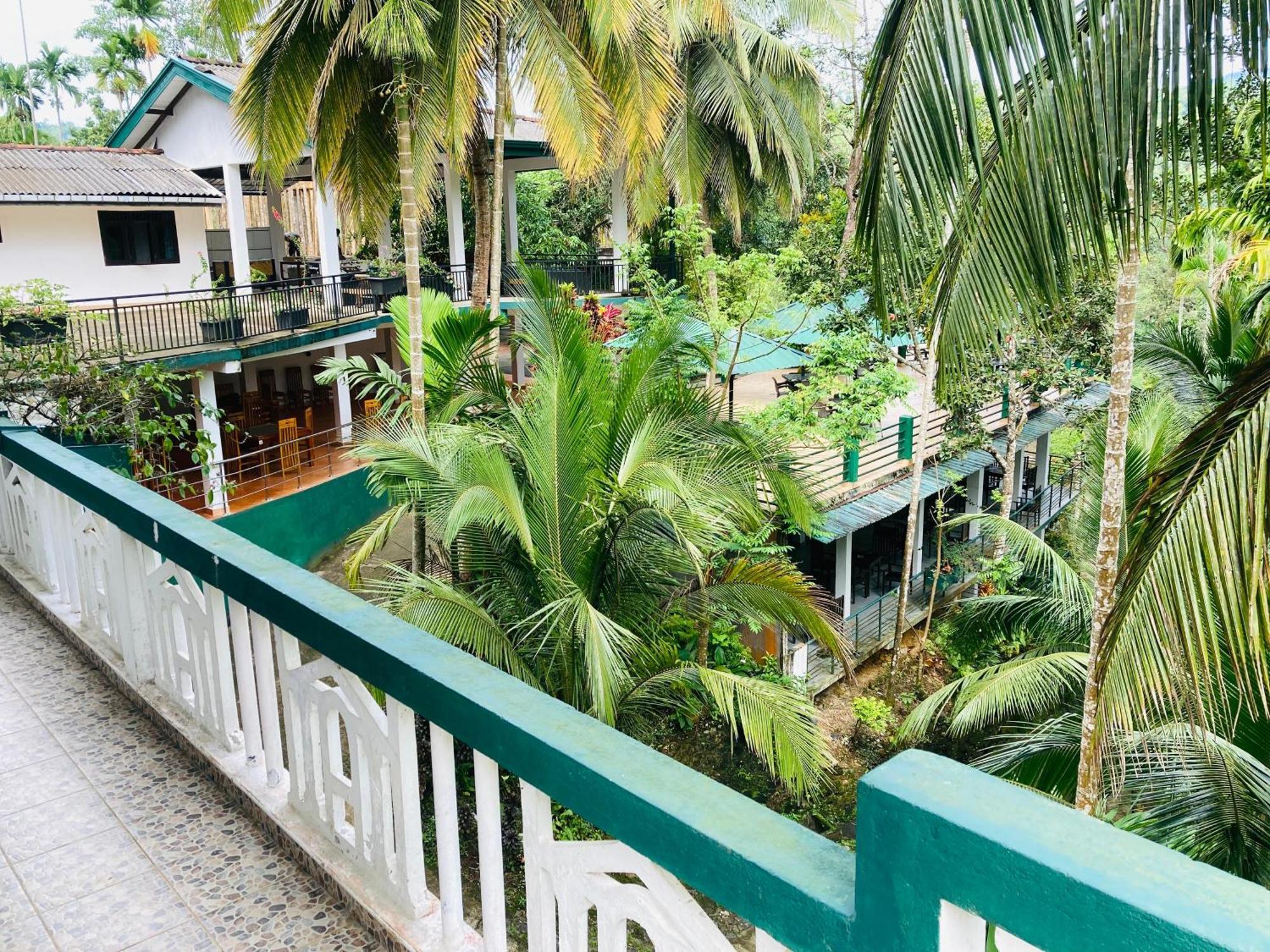 Rainforest Lodge, Deniyaya Singheraja Esterno foto
