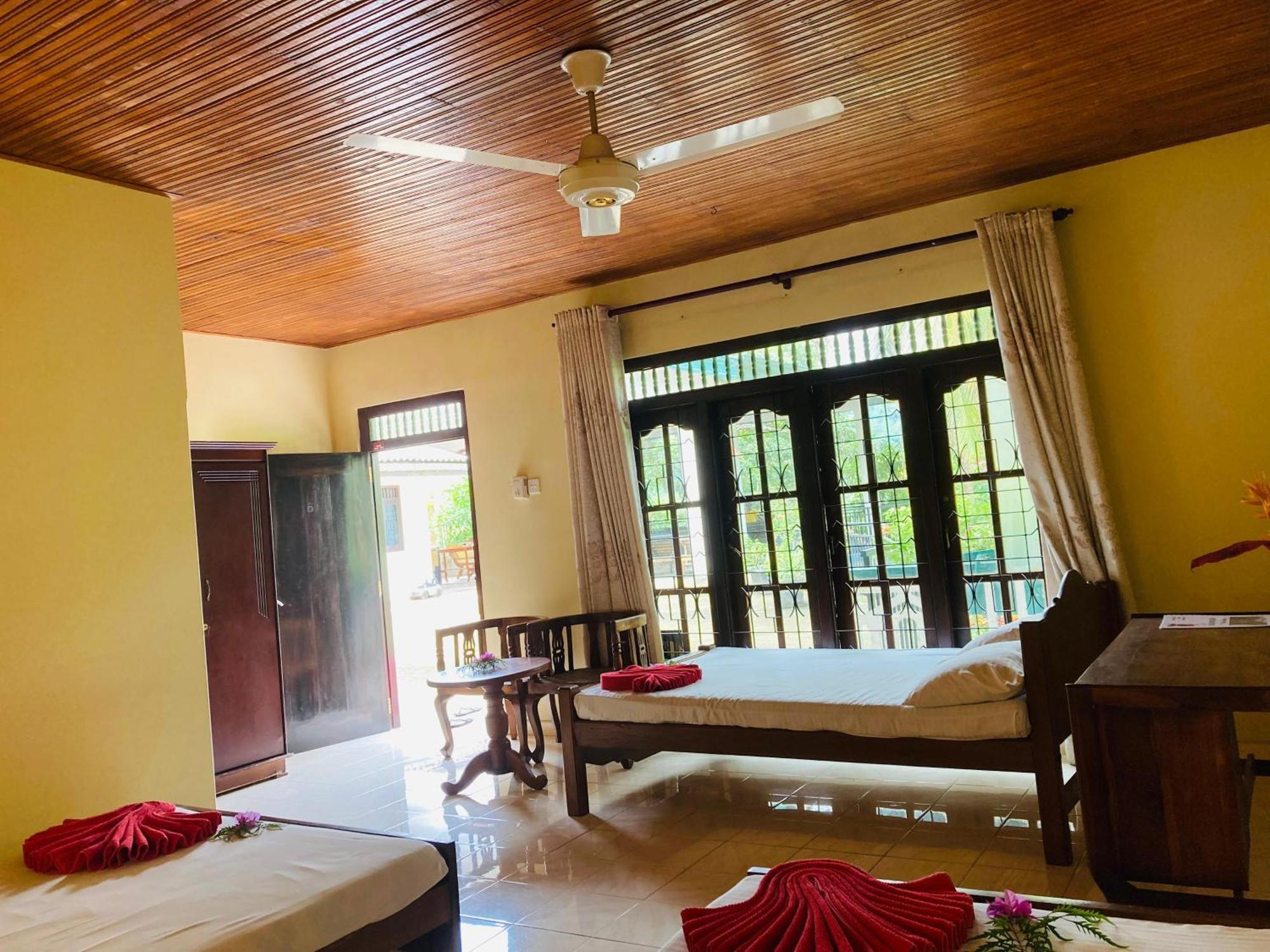 Rainforest Lodge, Deniyaya Singheraja Esterno foto