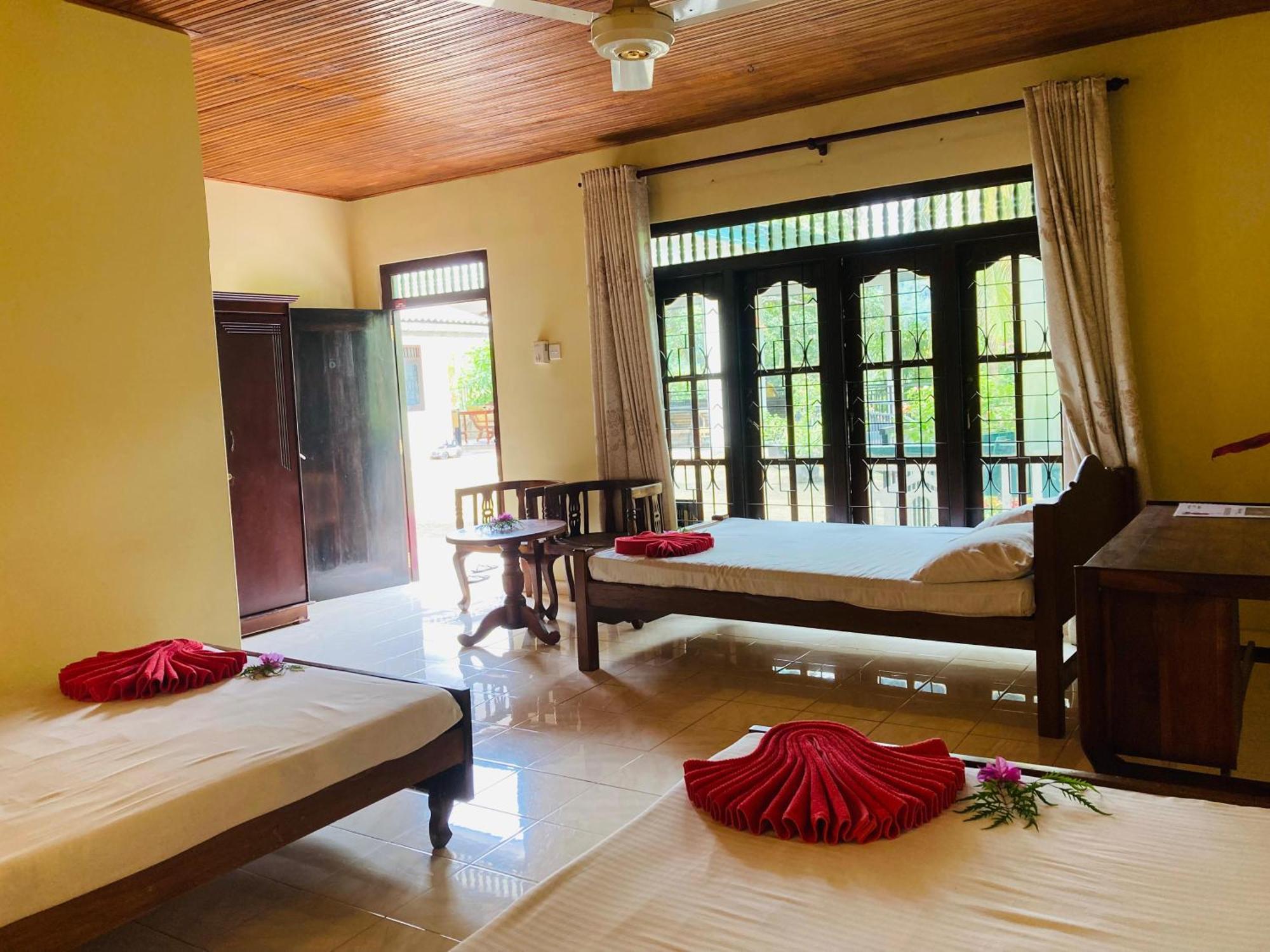 Rainforest Lodge, Deniyaya Singheraja Esterno foto
